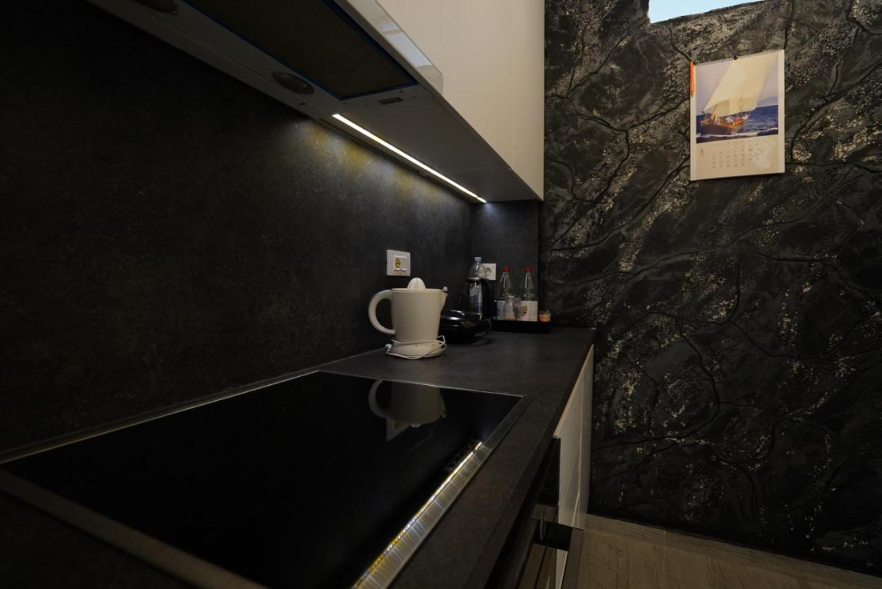 Ema&Nola Home Шибеник Экстерьер фото
