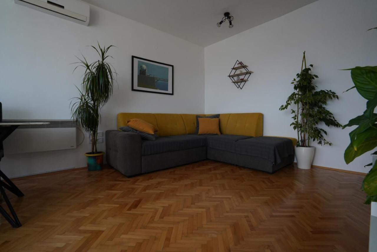 Ema&Nola Home Шибеник Экстерьер фото